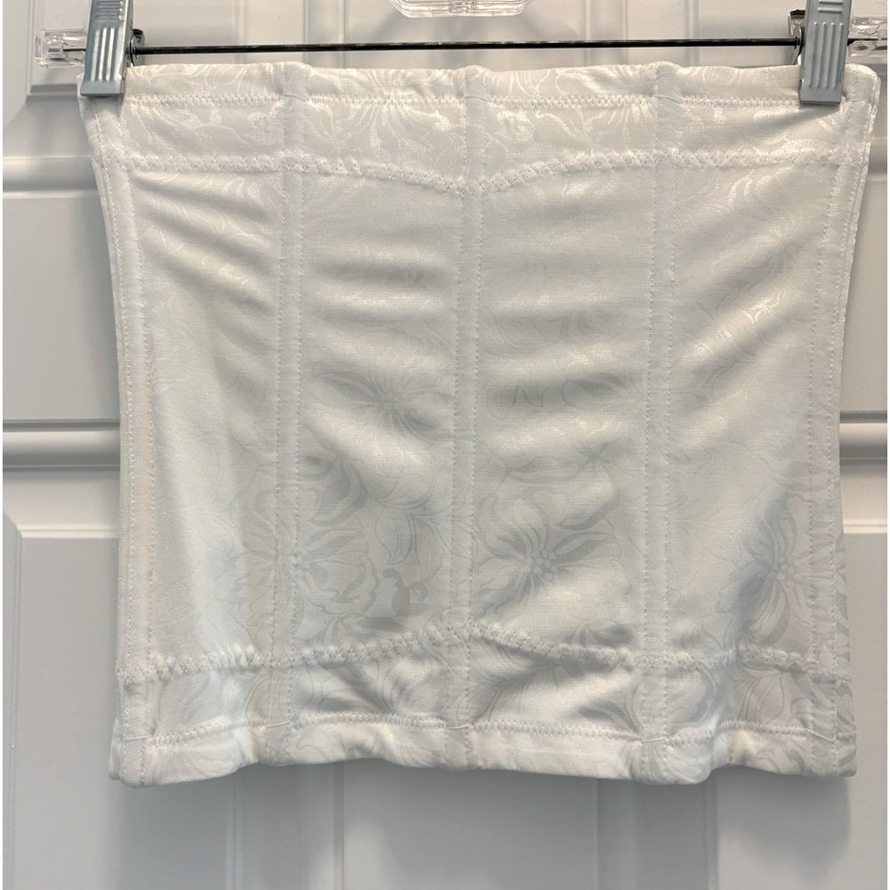 Flexees shaper with back hooks, size small- petite